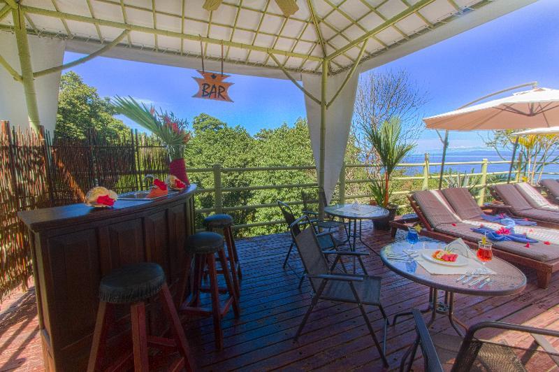 Issimo Suites Boutique Hotel & Spa - Adults Only Manuel Antonio Exterior photo