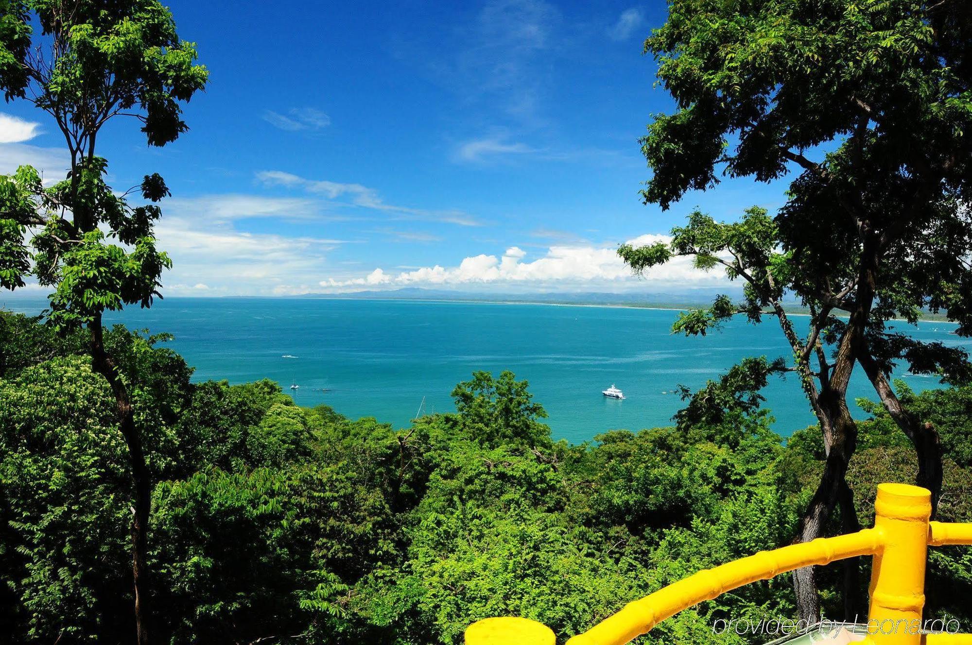 Issimo Suites Boutique Hotel & Spa - Adults Only Manuel Antonio Exterior photo